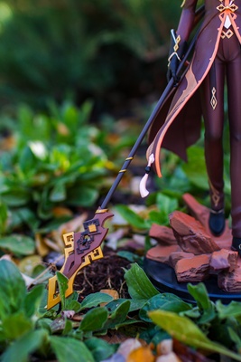 Фигурка "Чжун Ли: Genshin Impact"