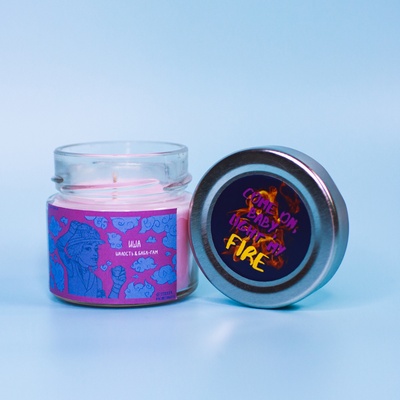 Ароматическая свеча Stickerpachechnaya x Elevtheria. Arcane, 100 мл