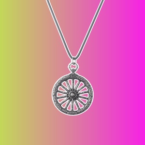 Кулон "Значок охотника с колесом: Bloodborne"