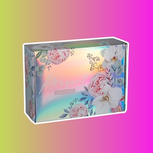 Подарочная коробка "Present special for you" круглая