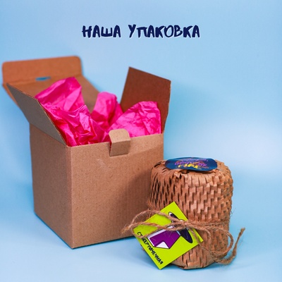 Ароматическая свеча Stickerpachechnaya x Woodeel. Лило и Стич: Энжел (200 мл)