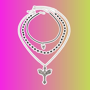 Готический чокер с крестом мотыльком