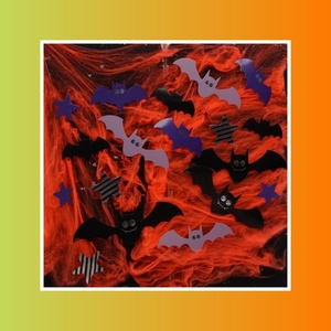 Декор на стену «Однажды ночью»: оранжевая паутина, декор