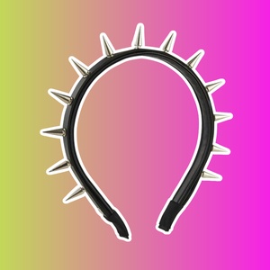 Готический ободок с шипами