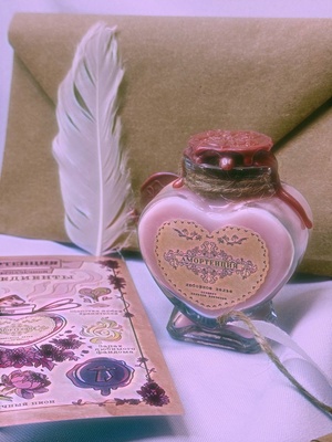 Ароматическая свеча by Stickerpachechnaya. Амортенция, 60 мл