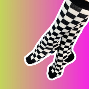 Чулки чёрно-белые в клетку